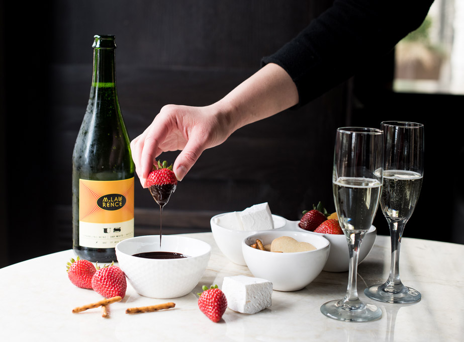 Romantic Lake Michigan Package - Sparkling Wine, Strawberries and Chocolate
